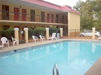 Red Roof Inn Cartersville3