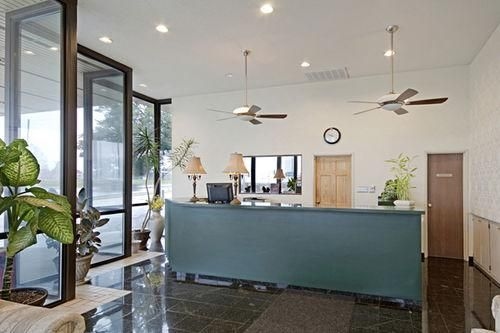 AMERICAS BEST VALUE INN2