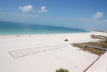 Island Inn Beach Resort1