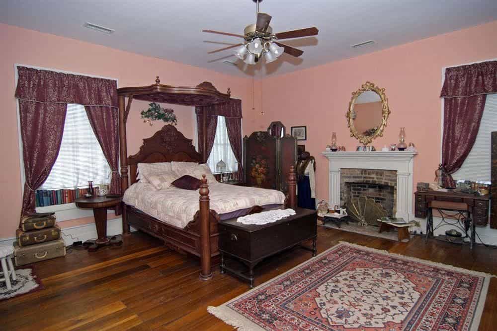 Hall Place Bed and Breakfast