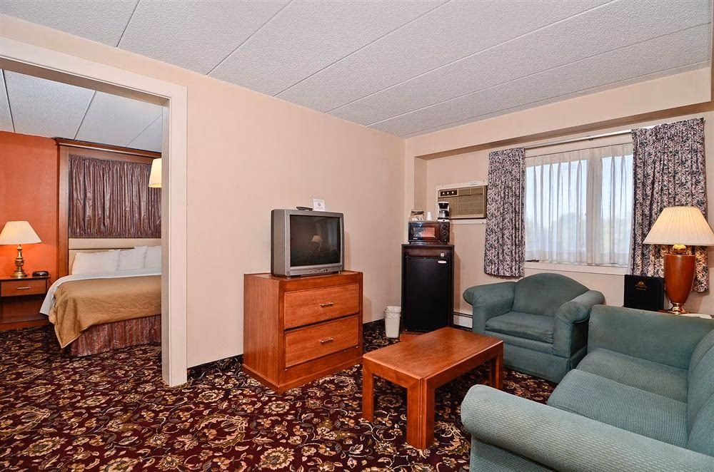 Americas Best Value Inn2