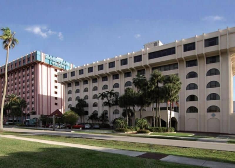 Clarion Inn Hotel and Suites Miami Airport Clarion Inn Hotel and Suites Miami Airport