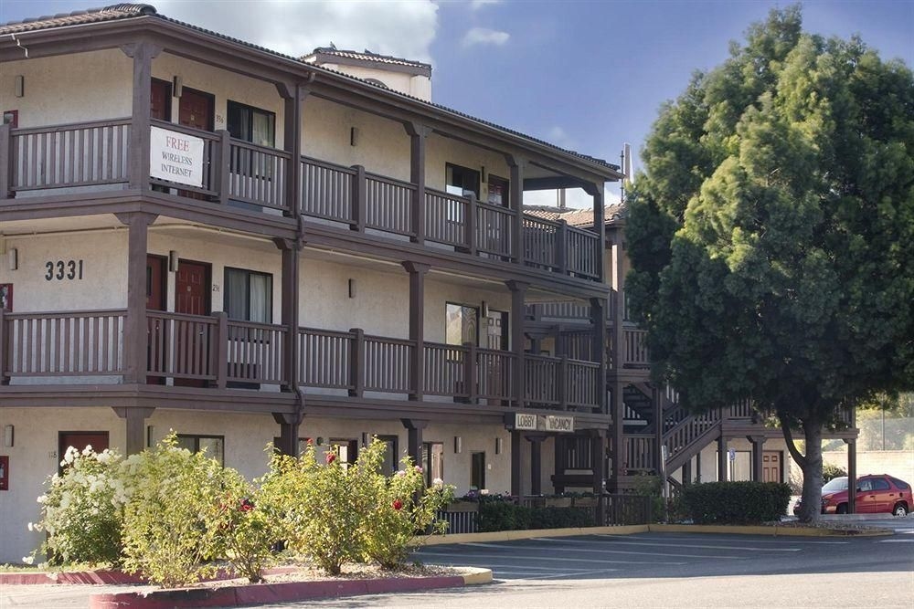 Americas Best Value Inn4