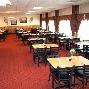 Ridge Crest Plaza Inn And Suit3