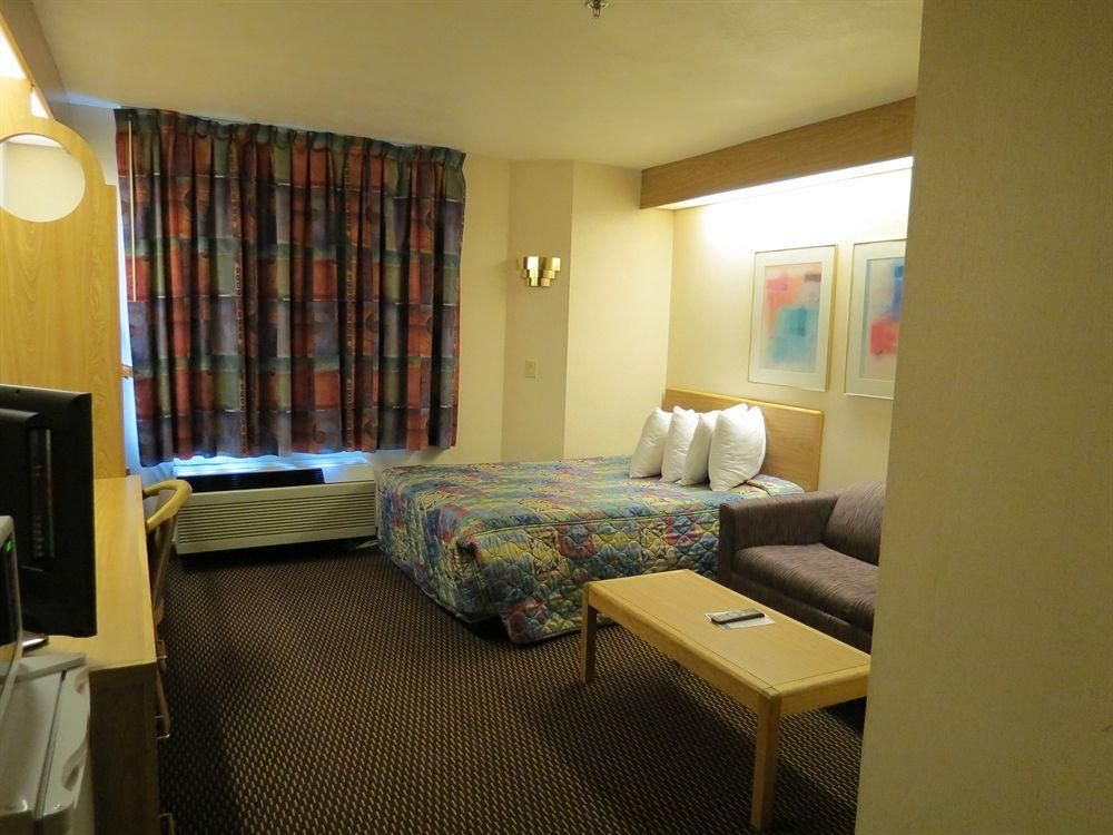 Days Inn of Antigo4