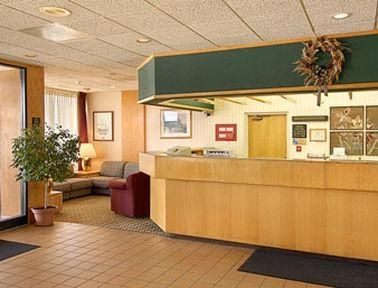 Days Inn Erie2