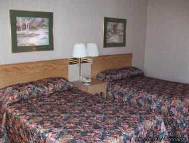 Knights Inn Dayton North