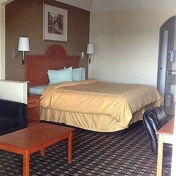 WINDSOR INN SUITES TYLER4