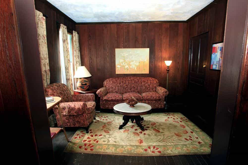 Black Mountain Inn