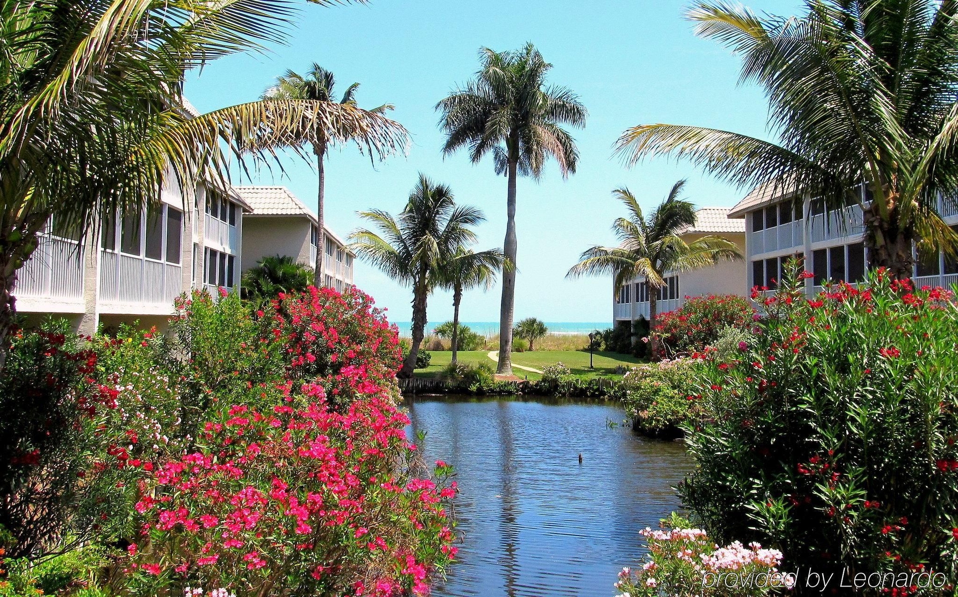 SANIBEL SIESTA CONDOMINIUMS2