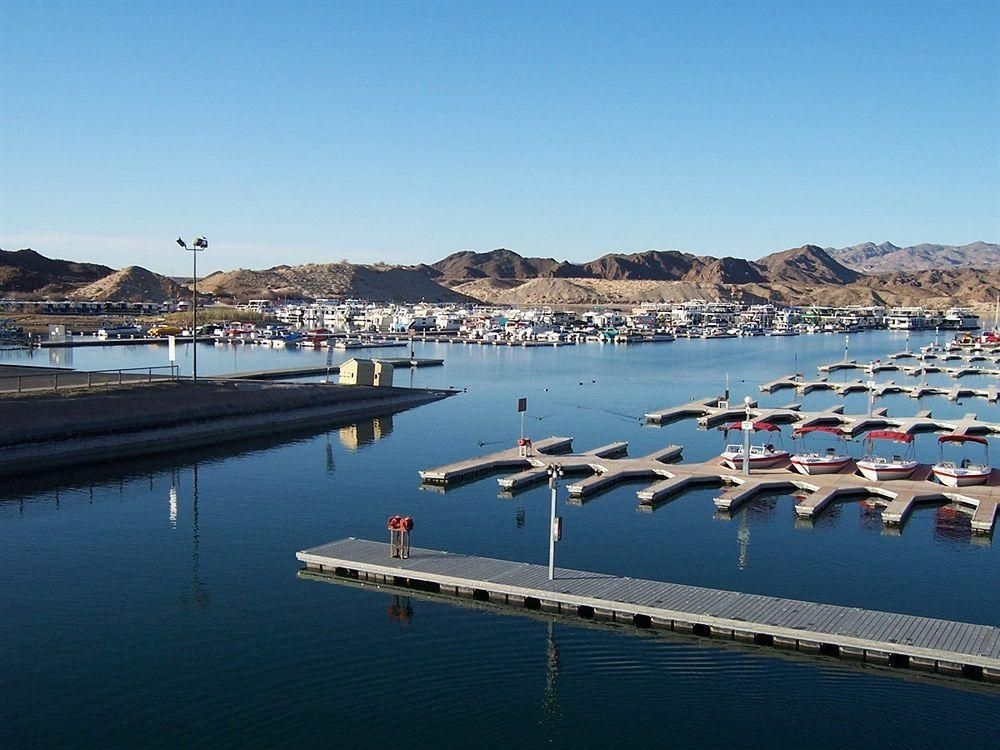 Lake Mohave Resort2