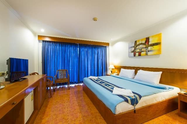 Double or Twin DELUXE WITH BALCONY