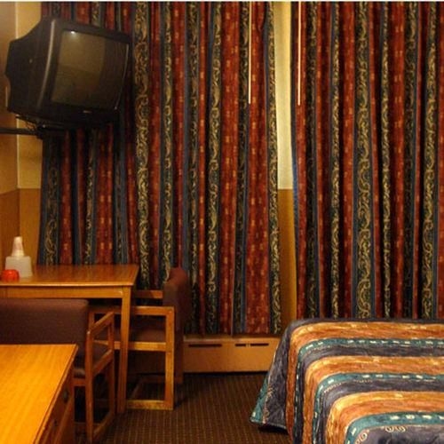 Riviera Motor Inn Brooklyn4