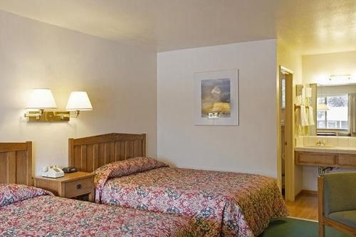 AMERICAS BEST VALUE INN2