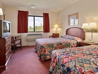 Super 8 Motel - Cleveland/N. Ridgeville0