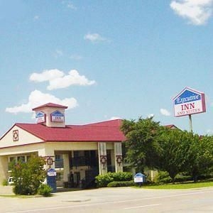 Executive Inn & Suites Mesquite0