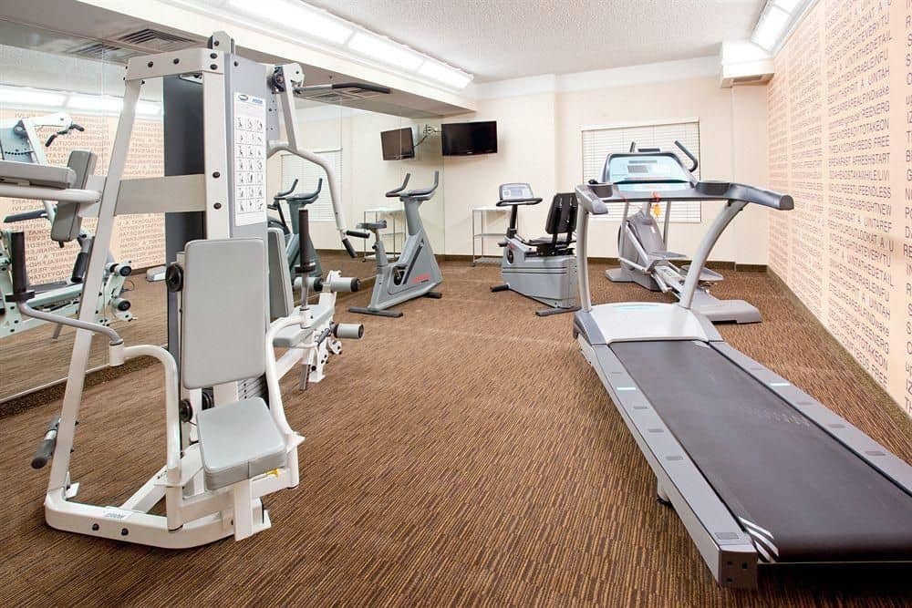 La Quinta Inn & Suites Colorado Springs South Ap La Quinta Inn & Suites Colorado Springs South Ap