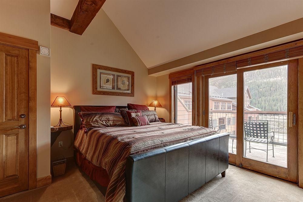 Rocky Mountain Resort Management Keystone0