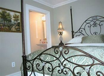 Atlantis Inn Luxury BB1