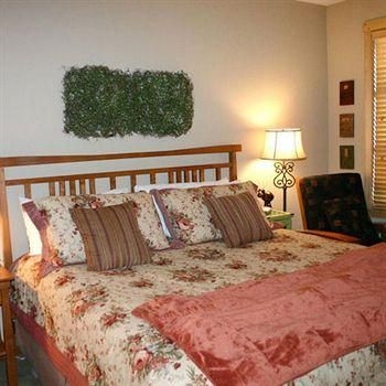 New Village by Copper Vacations4