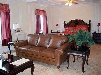 The George Washington Hotel0