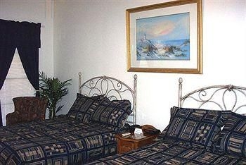 1876 Heritage Inn2