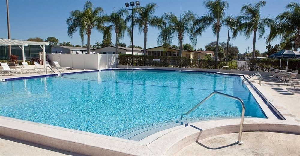 Buttonwood Bay RV Resort3