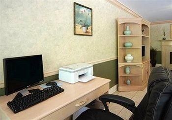Quality Inn1
