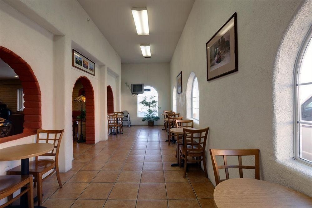 Americas Best Value Inn & Suites1