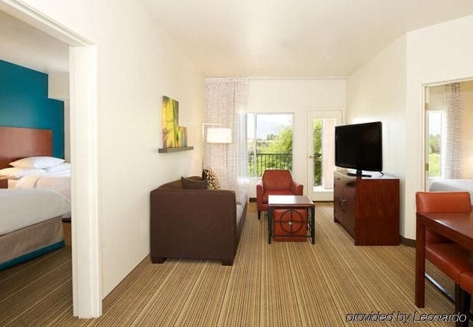 Residence Inn Palm Desert2