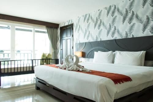 Deluxe Double or Twin Room