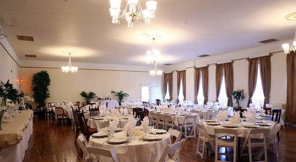 MARTIN AND MASON HOTEL0