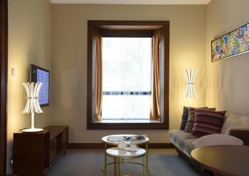 Executive Suite (25 – 31/F)