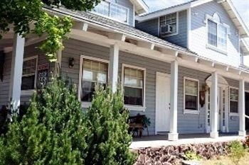 Canyon Country Inn2