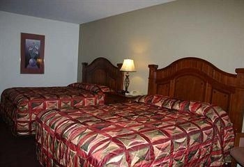 Sunset Inn and Suites4