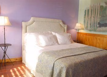 Jensen Beach Inn3