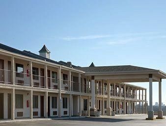 Knights Inn Oklahoma City Remington Park0