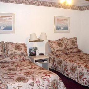 Travelers Inn and Suites South Lake Tahoe1