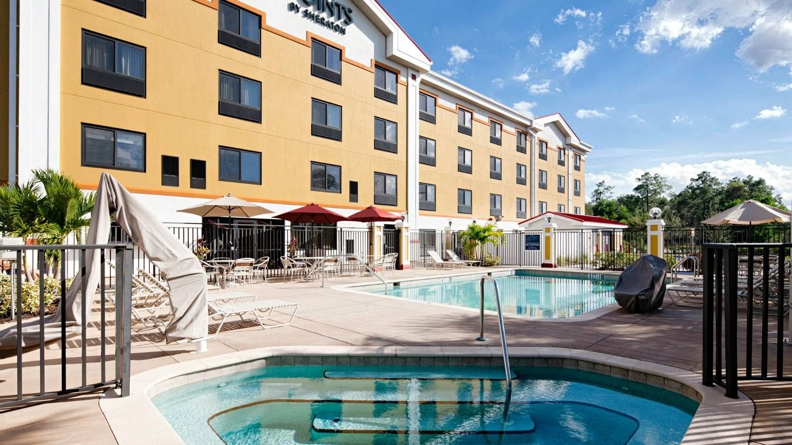 Four Points by Sheraton Fort Myers Airport4