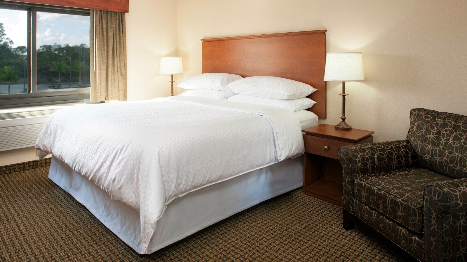Four Points by Sheraton Fort Myers Airport3