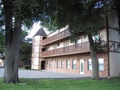 ALEXIS PARK INN AND SUITES ALEXIS PARK INN AND SUITES