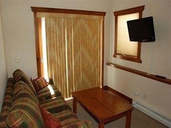 Saddlewood by Ski Village Resorts1
