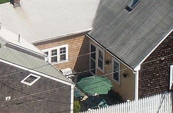 Moffett House Inn3