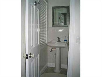 Moffett House Inn0
