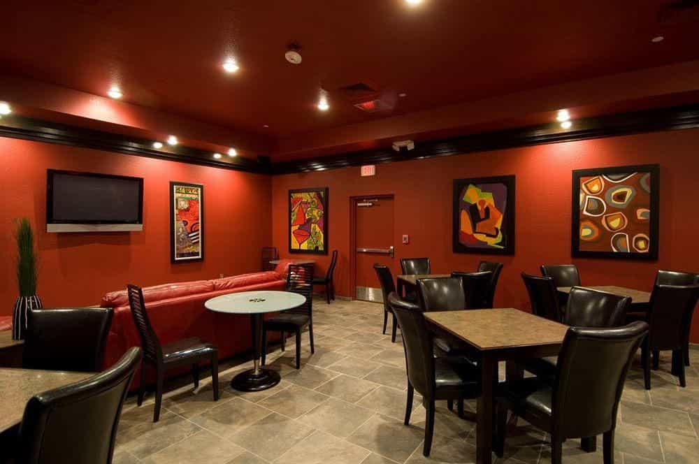 Simmons Suites