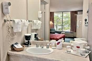 Springfield Hotel and Suites Springfield Hotel and Suites