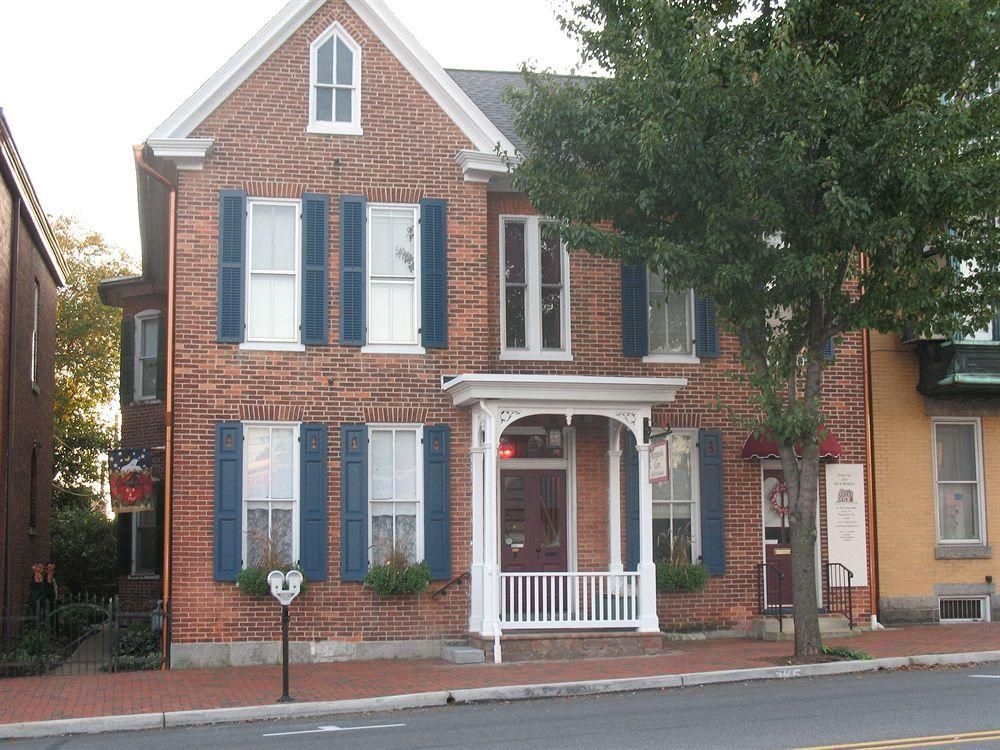 Burgundy Lane Bed & Breakfast3