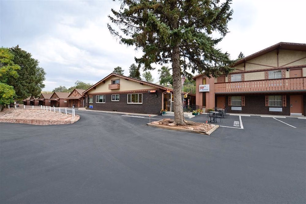 AMERICAS BEST VALUE INN3