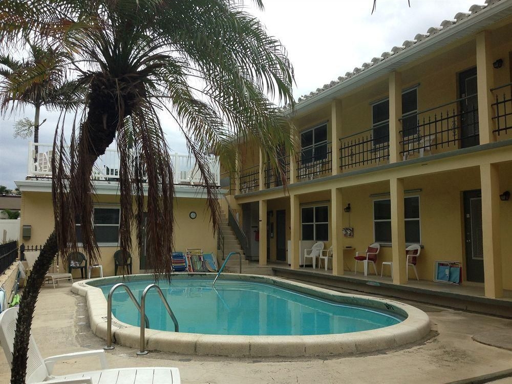 Granby Motel / Apartments1