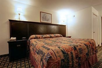 Americas Best Value Inn3